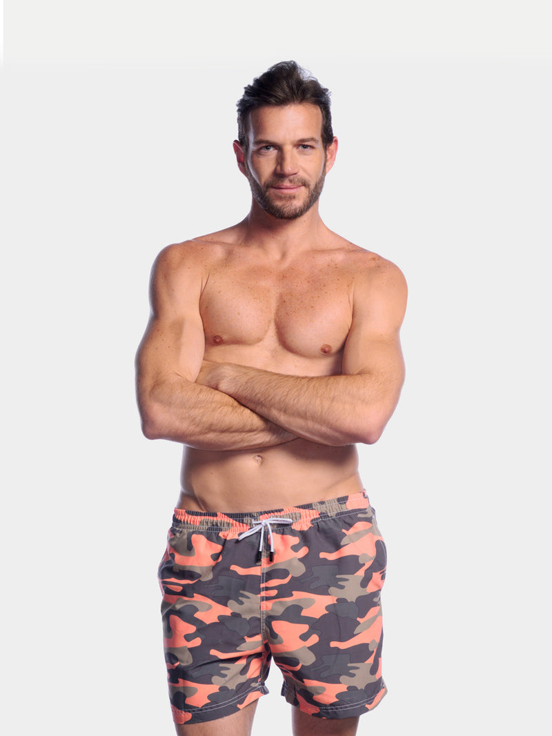 CAMOUFLAGE