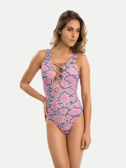 MIA ONE PIECE